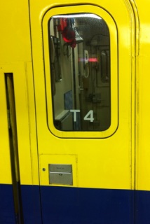 �����낹�񂹂��� �h�A����