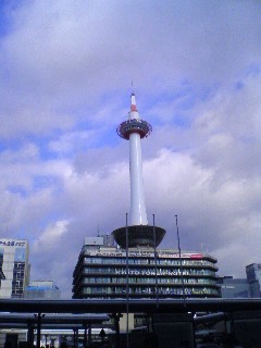 ���s�^���[�B