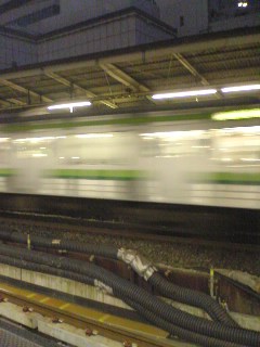 ���C�����z�[������