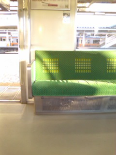 ���l���ƌ��������đ��͐��Ȃ̂��~�\�ł��B